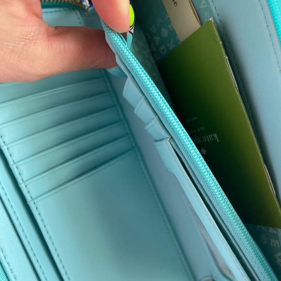 COPY - Teal Kate Spade wristlet wallet - Picture 3 of 5